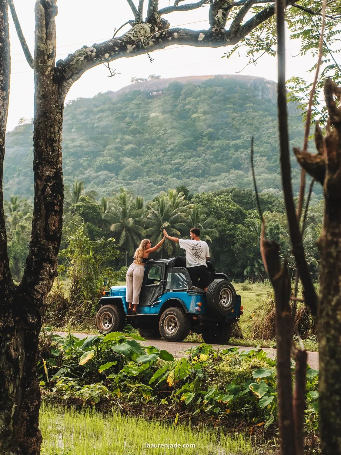 Sha Lanka Travels jeep expedition