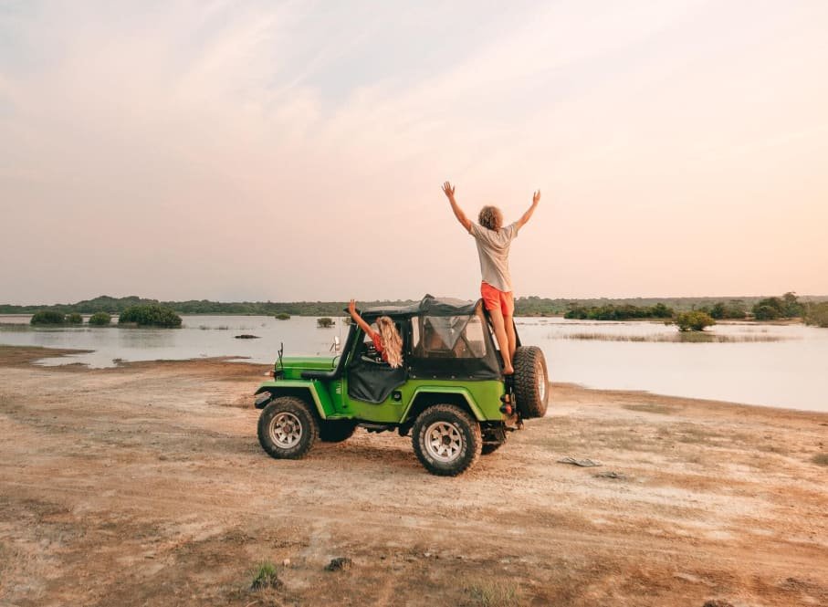 Sha Lanka Travels jeep expedition