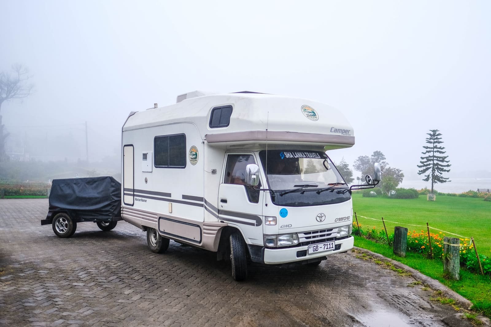 Sha Lanka Travels motorhome journey